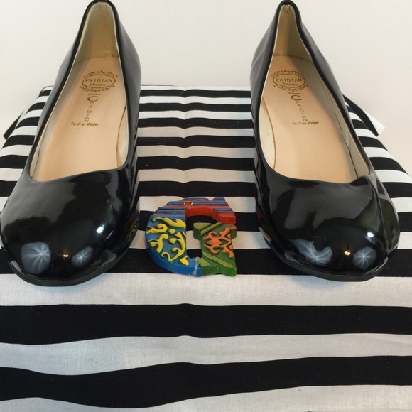 Paidian Black Patent Leather Wedge Size 39 (US 9) - Picture 4 of 7